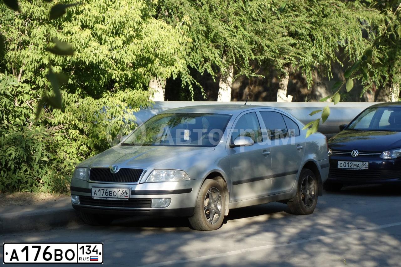 Фото автомобиля SKODA OCTAVIA, 2007 — госномер А176ВО134. Цвет: СЕРЕБРИСТЫЙ