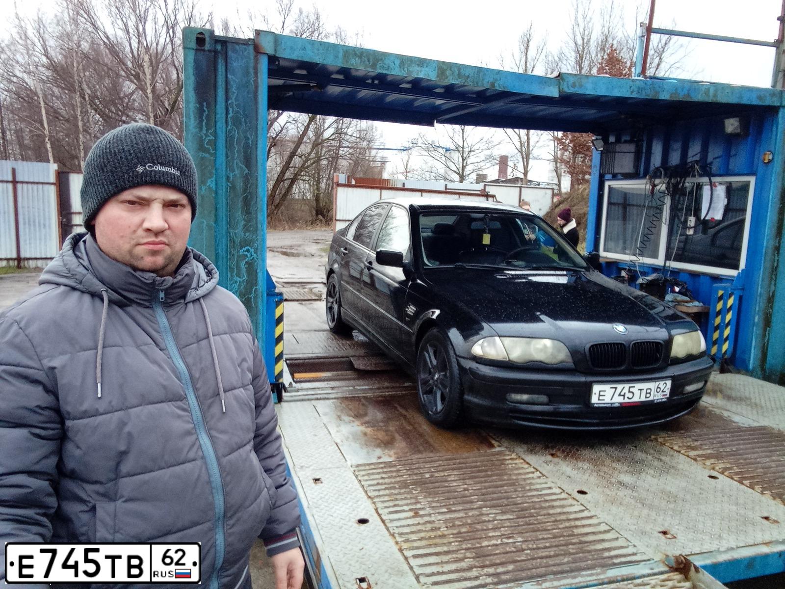 Фото автомобиля BMW SERIE 3, 1998 — госномер Е745ТВ62. Цвет: ЧЕРНЫЙ