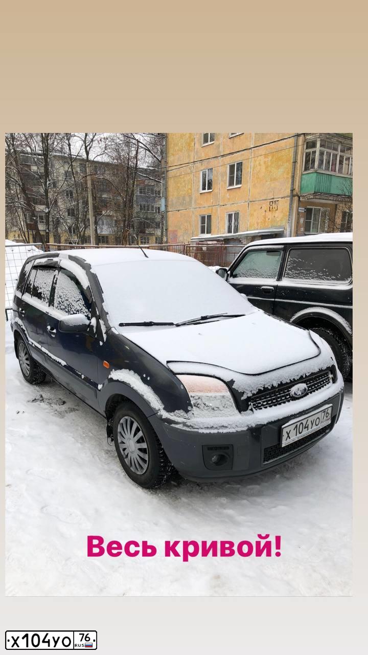 Фото автомобиля FORD FUSION, 2006 — госномер Е056СК790. Цвет: СЕРЫЙ