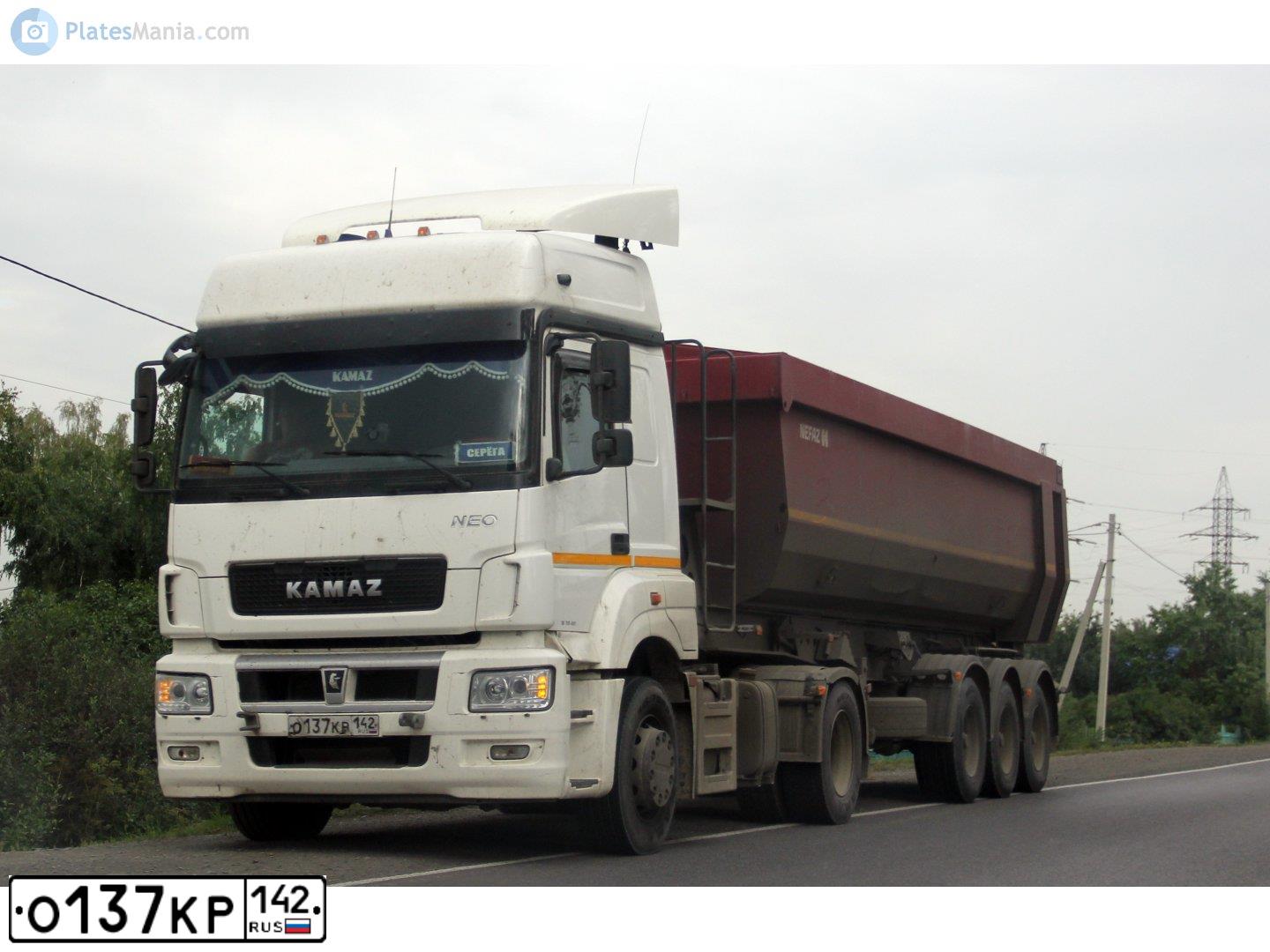 Фото автомобиля GREAT WALL HOVER, 2012 — госномер Е149ВМ142. Цвет: СВЕТЛО-СЕРЫЙ