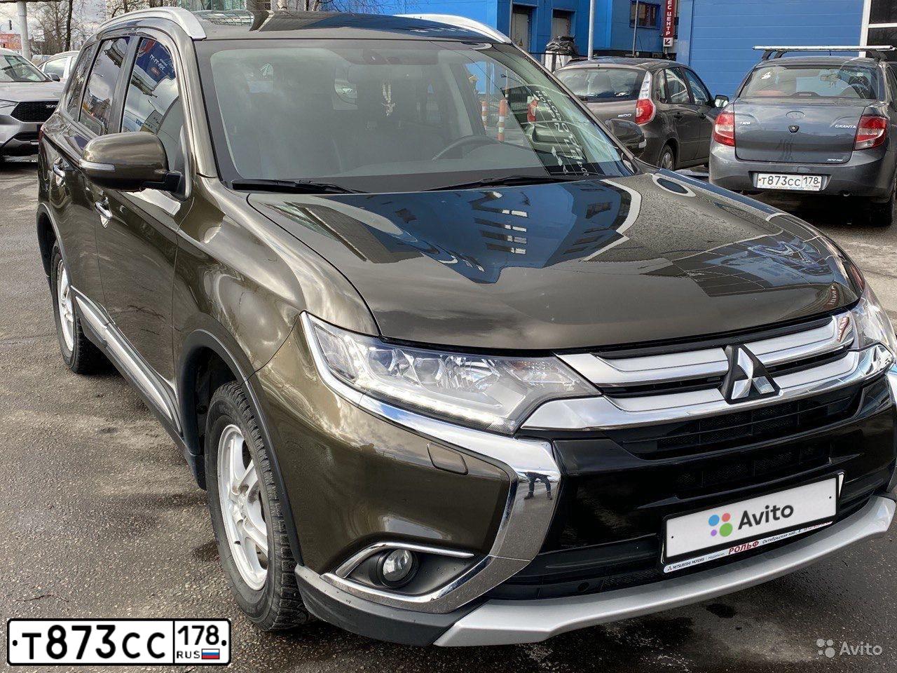 Фото автомобиля LADA 2190 GRANTA, 2015 — госномер Т873СС178. Цвет: серебристо-темно-серый
