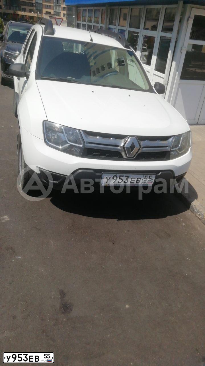 Фото автомобиля RENAULT DUSTER, 2018 — госномер М255УО05. Цвет: БЕЛЫЙ