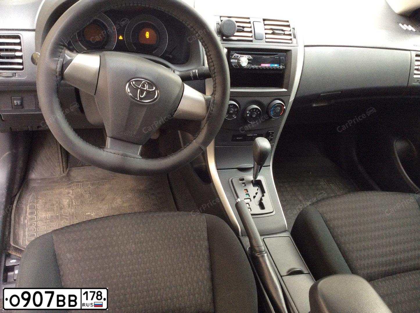 Фото автомобиля TOYOTA COROLLA, 2013 — госномер В166ТН69. Цвет: Белый