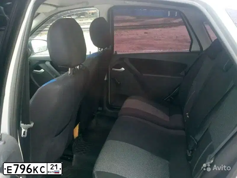 Фото автомобиля LADA 2191 GRANTA, 2014 — госномер Е796КС21. Цвет: Серебристый