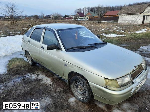Фото автомобиля LADA 2112, 2006 — госномер Р913РН40. Цвет: БЕЖЕВЫЙ