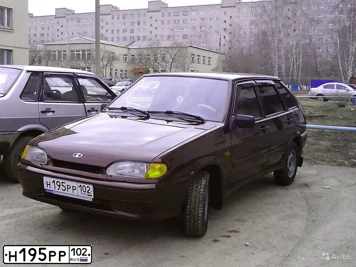 Фото автомобиля ЛАДА 211440 ЛАДА САМАРА, 2012 — госномер А815ВМ156. Цвет: ТЕМНО-ВИШНЕВЫЙ