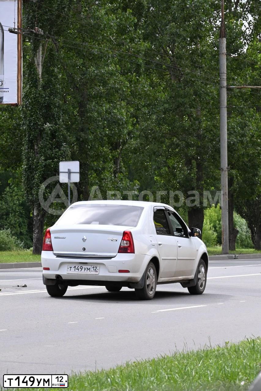 Фото автомобиля RENAULT LOGAN, 2013 — госномер Т149УМ12. Цвет: Белый