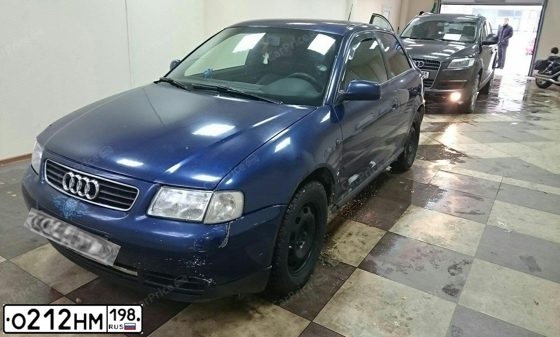 Фото автомобиля AUDI A3, 1998 — госномер Т593АУ98. Цвет: СИНИЙ