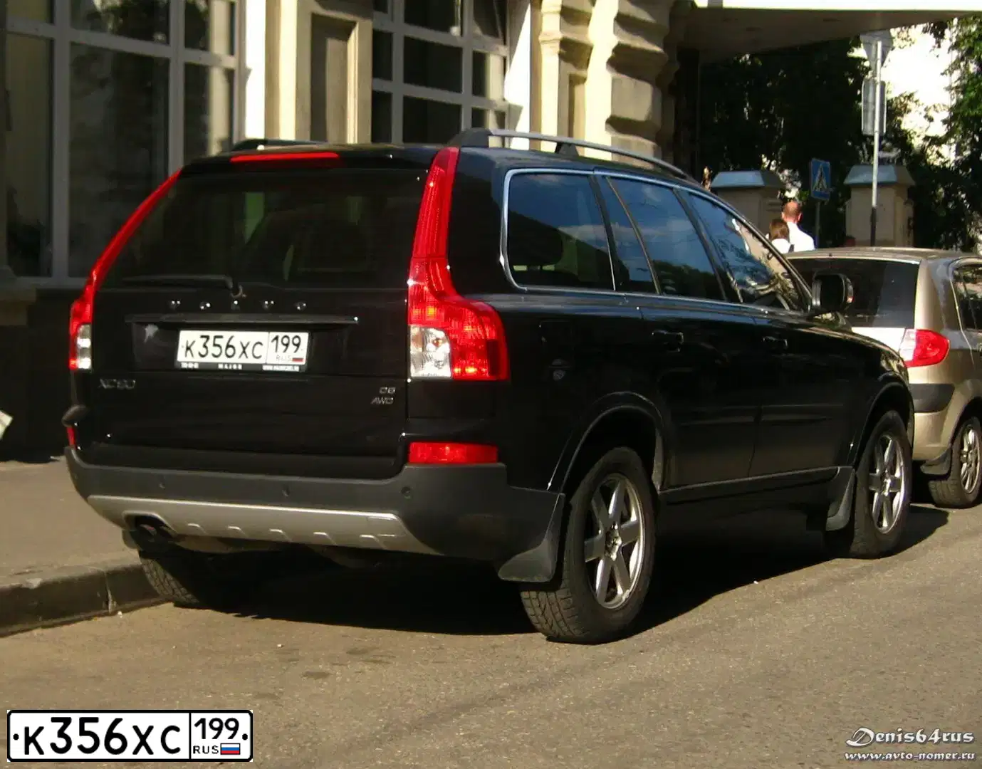 Фото автомобиля VOLVO XC90, 2010 — госномер К356ХС199. Цвет: ЧЕРНЫЙ