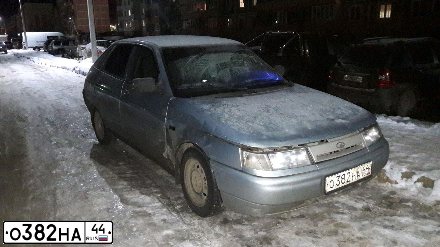 Фото автомобиля LADA 2112, 2007 — госномер Р406ОХ05. Цвет: СЕРЕБРИСТО-ГОЛУБОЙ