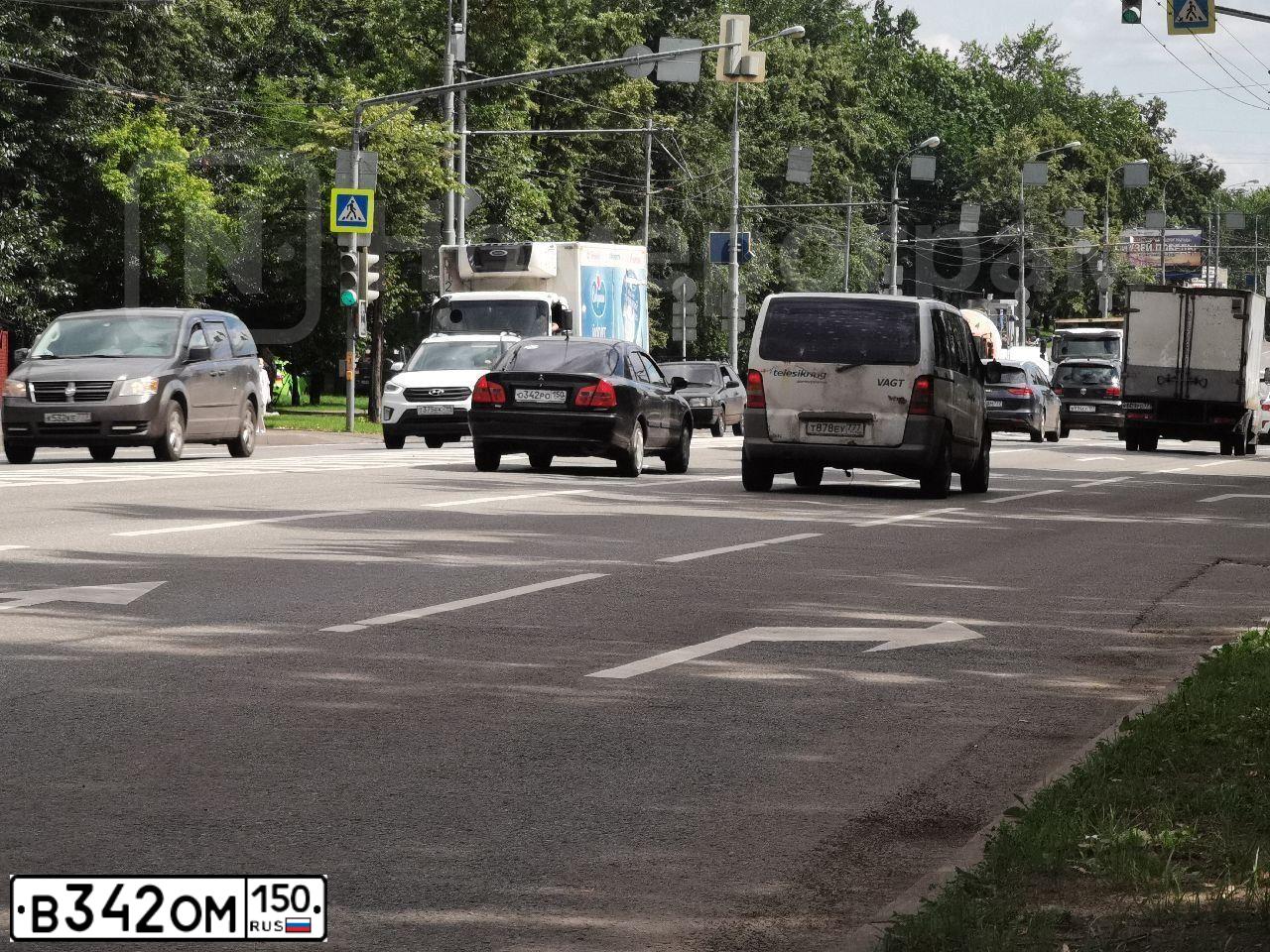 Фото автомобиля VOLKSWAGEN PASSAT, 1999 — госномер М502АМ136. Цвет: ЧЕРНЫЙ