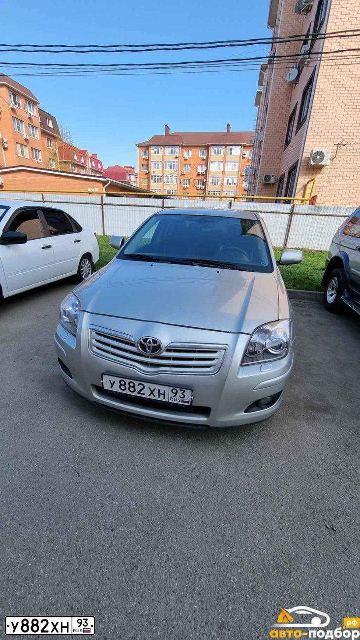 Фото автомобиля TOYOTA AVENSIS, 2007 — госномер Х735КЕ72. Цвет: СЕРЕБРИСТЫЙ