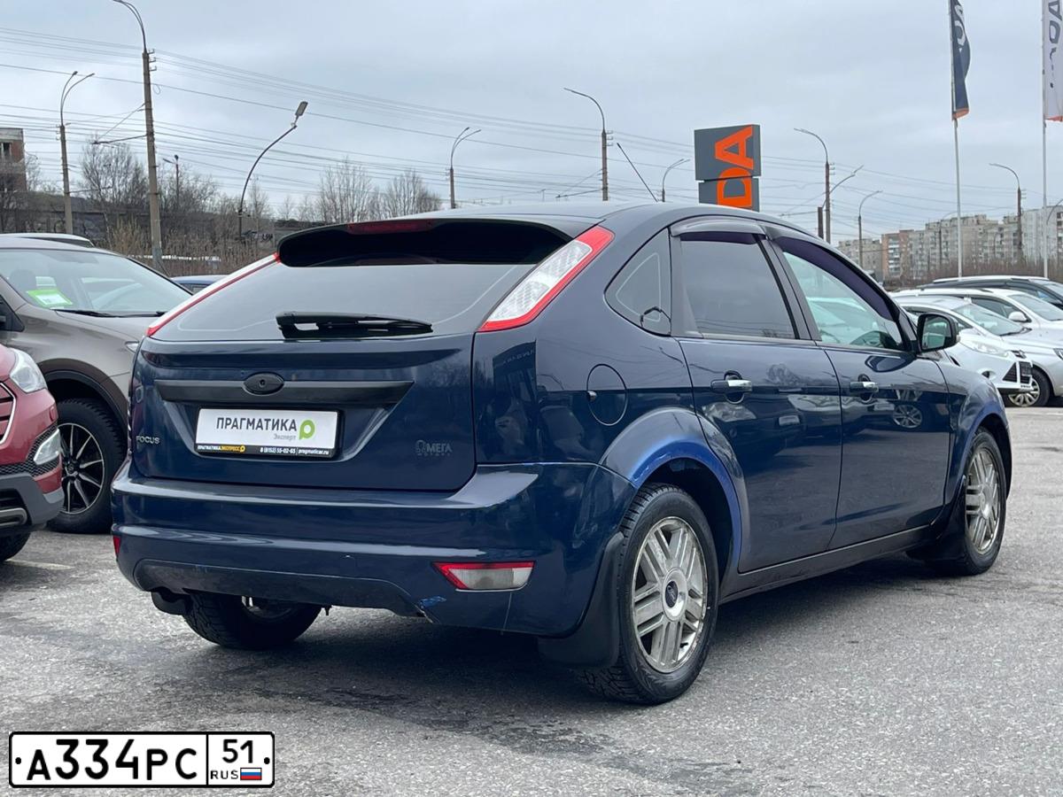 Фото автомобиля FORD FOCUS, 2009 — госномер К698КЕ29. Цвет: ТЕМНО-СИНИЙ