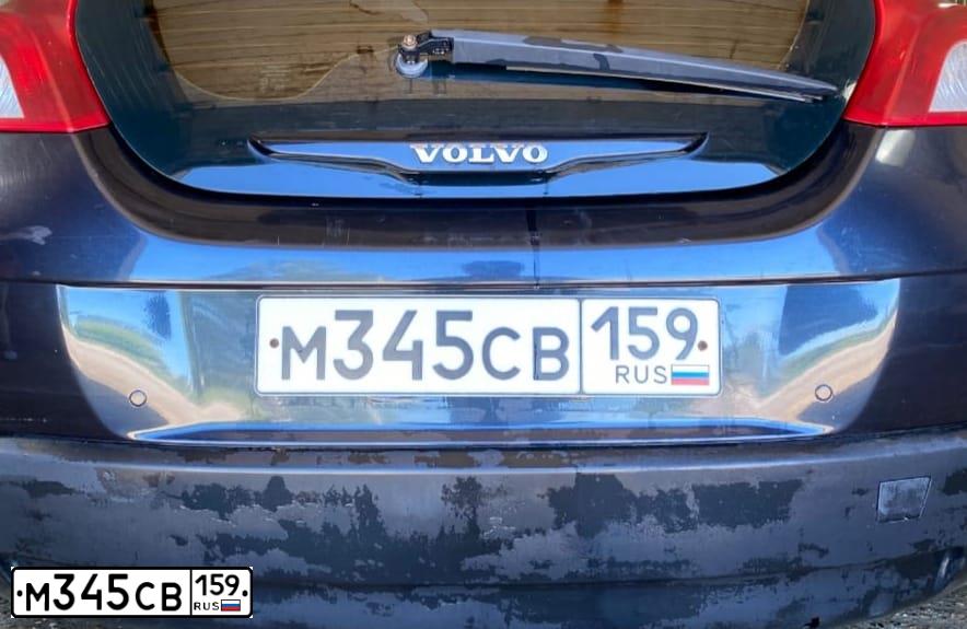 Фото автомобиля VOLVO C30, 2007 — госномер О033МК43. Цвет: ЧЕРНЫЙ