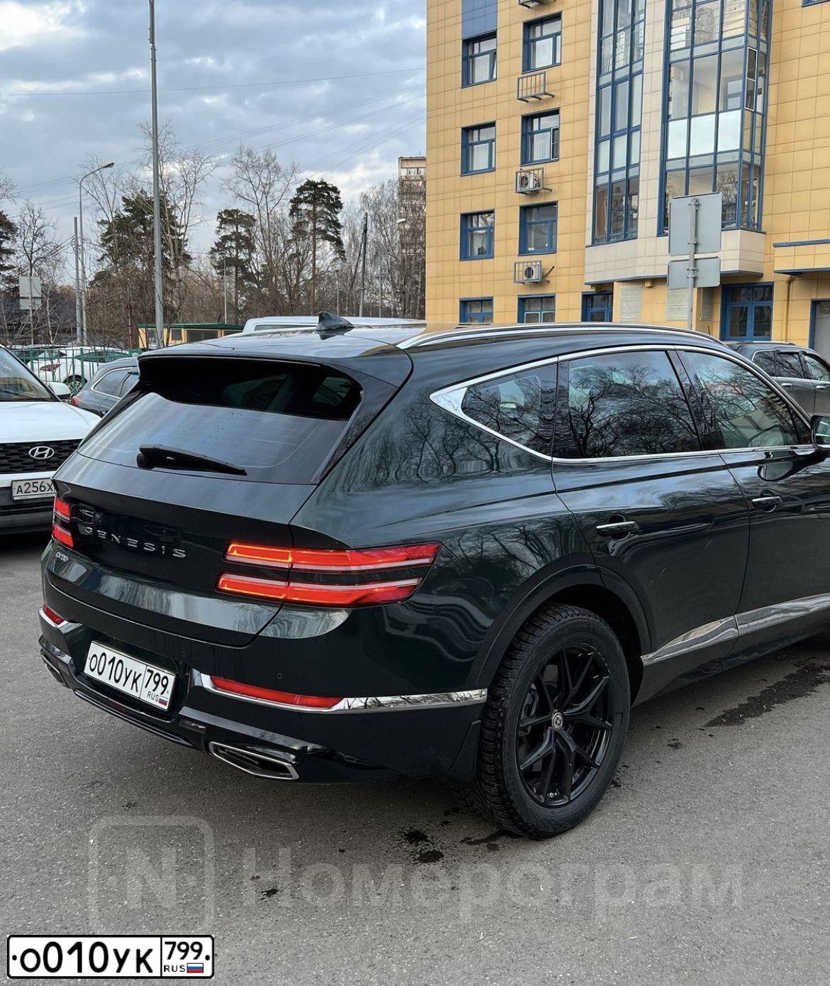 Фото автомобиля GENESIS GV80, 2021 — госномер Н622ВК977