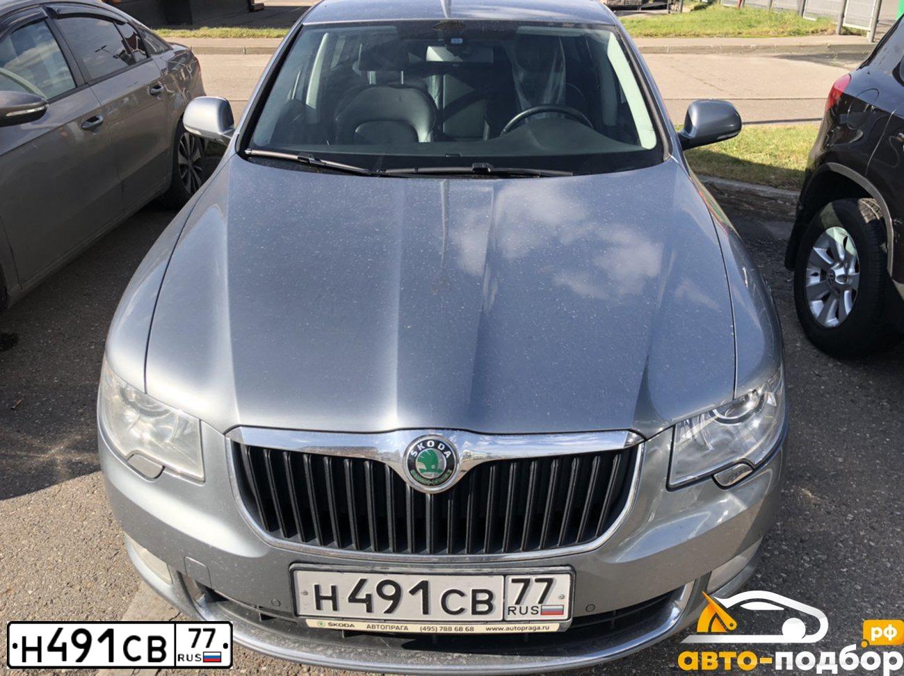 Фото автомобиля SKODA SUPERB, 2012 — госномер Х409ТО62. Цвет: СЕРЫЙ