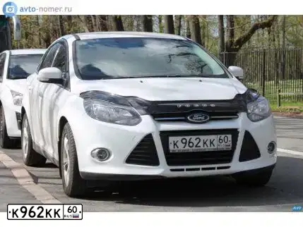 Фото автомобиля FORD FOCUS, 2013 — госномер К962КК60. Цвет: БЕЛЫЙ