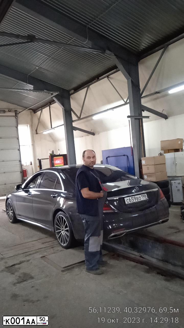 Фото автомобиля BMW W SERIE 5, 2014 — госномер В799НС799. Цвет: ЧЕРНЫЙ