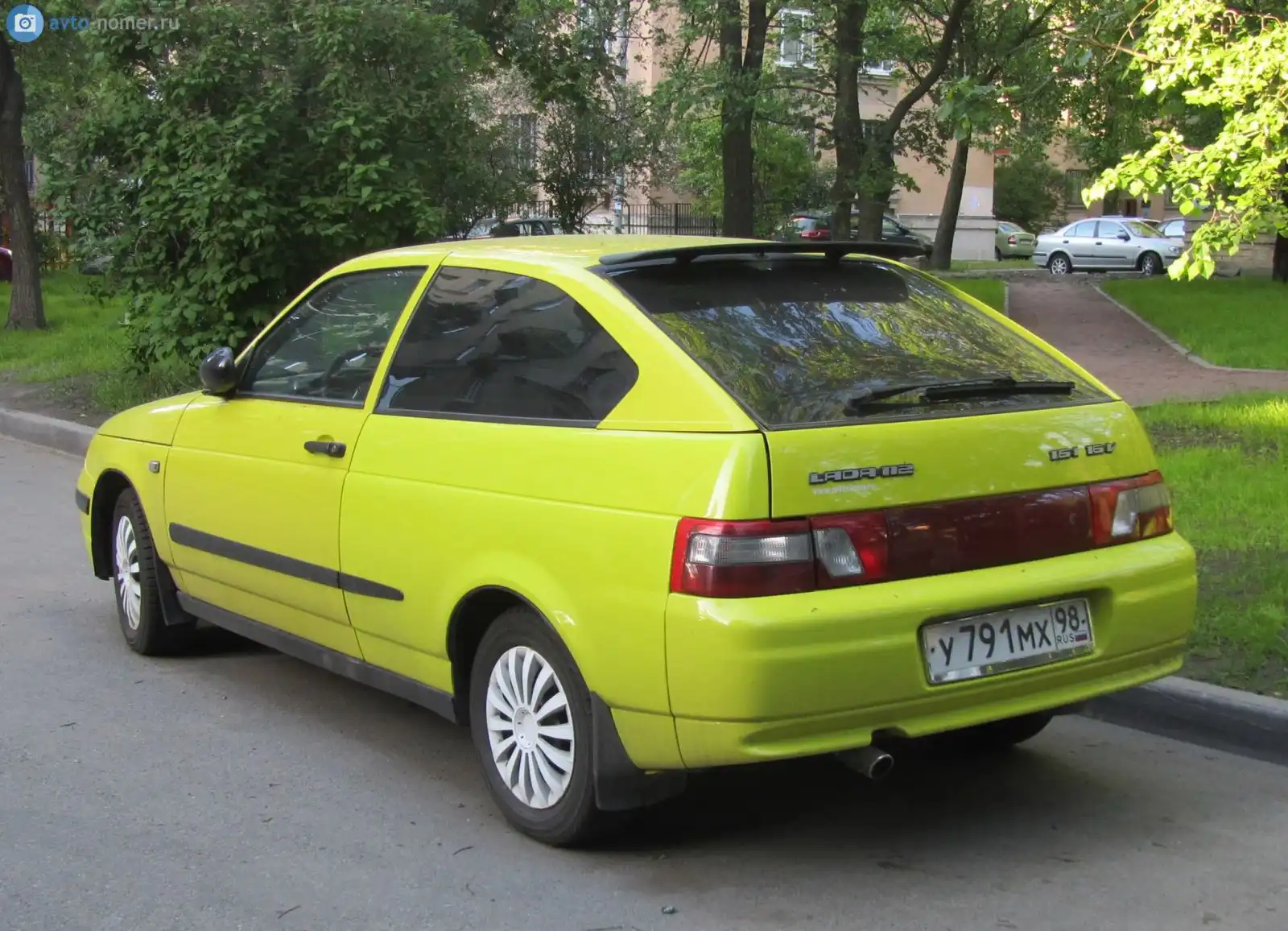 Фото автомобиля LADA 2112, 2007 — госномер К798АК53. Цвет: ЖЕЛТЫЙ
