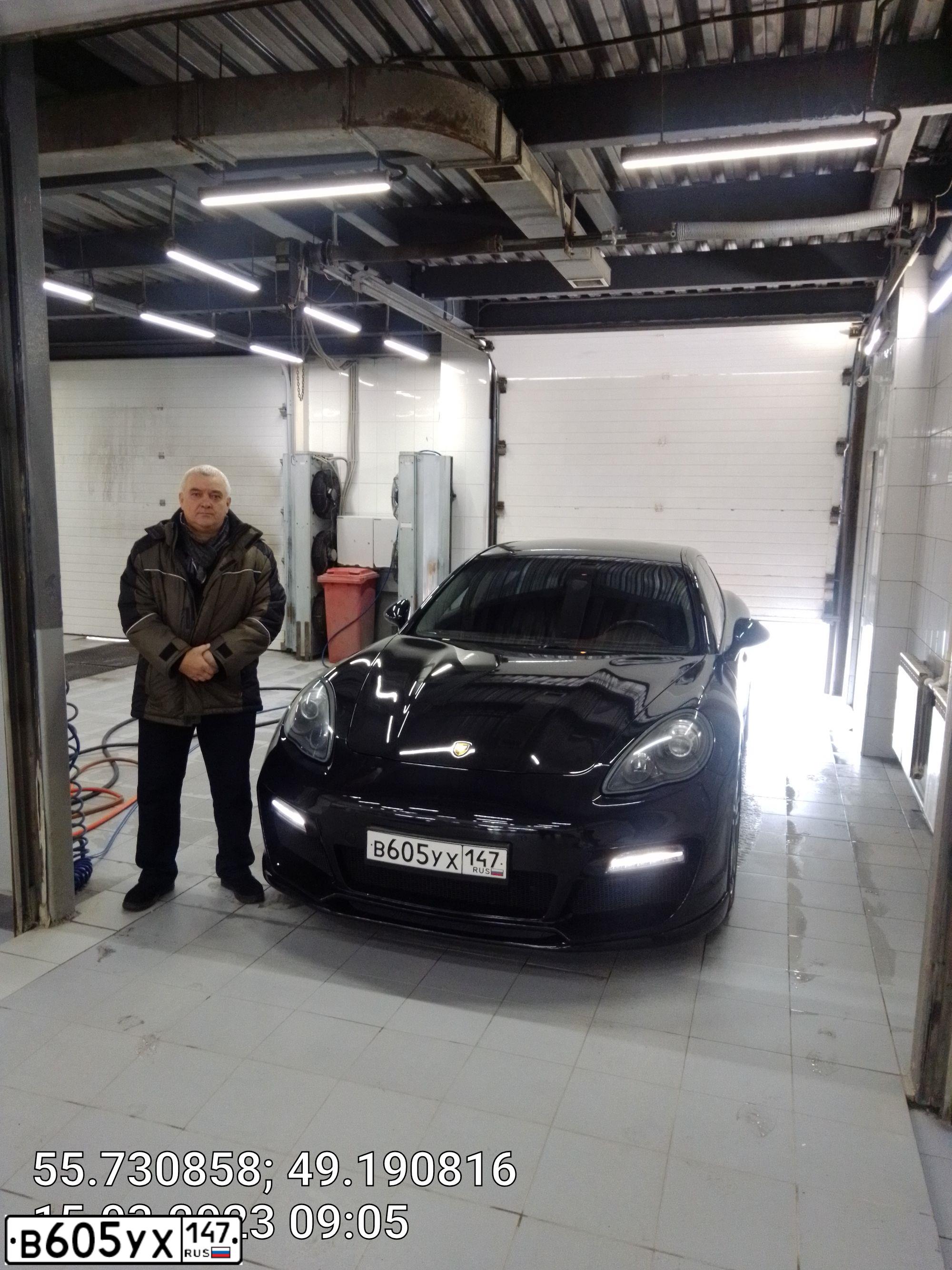 Фото автомобиля PORSCHE PANAMERA, 2012 — госномер К766МЕ07. Цвет: ЧЕРНЫЙ