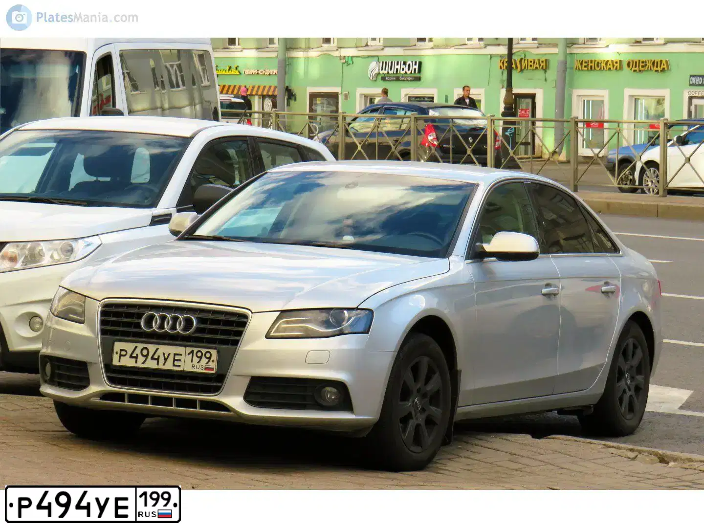 Фото автомобиля AUDI A4, 2009 — госномер С049КО198. Цвет: СТАЛЬНОЙ