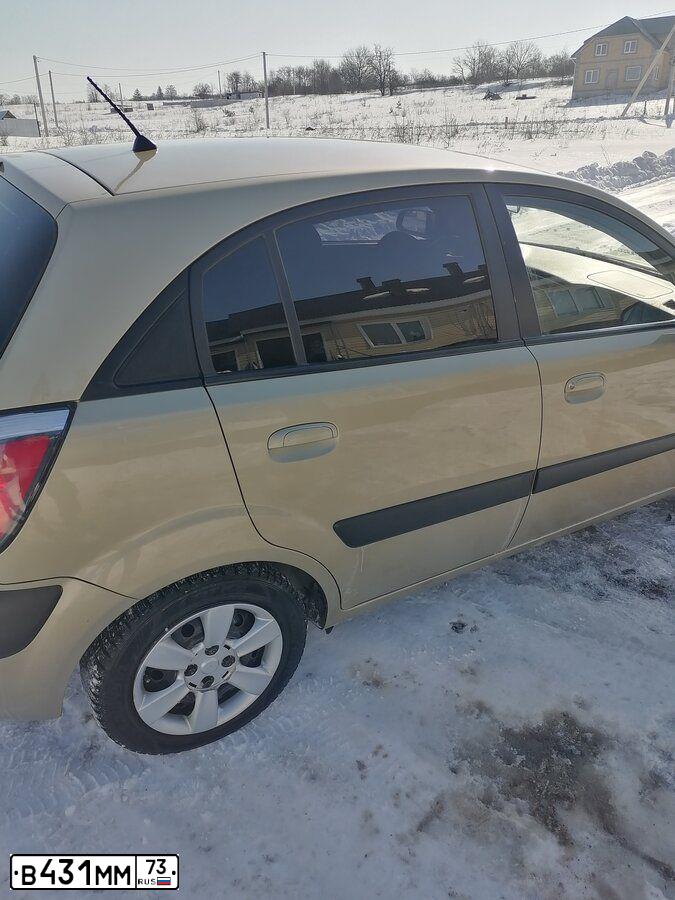 Фото автомобиля KIA RIO, 2006 — госномер К954РС116. Цвет: БЕЖЕВЫЙ