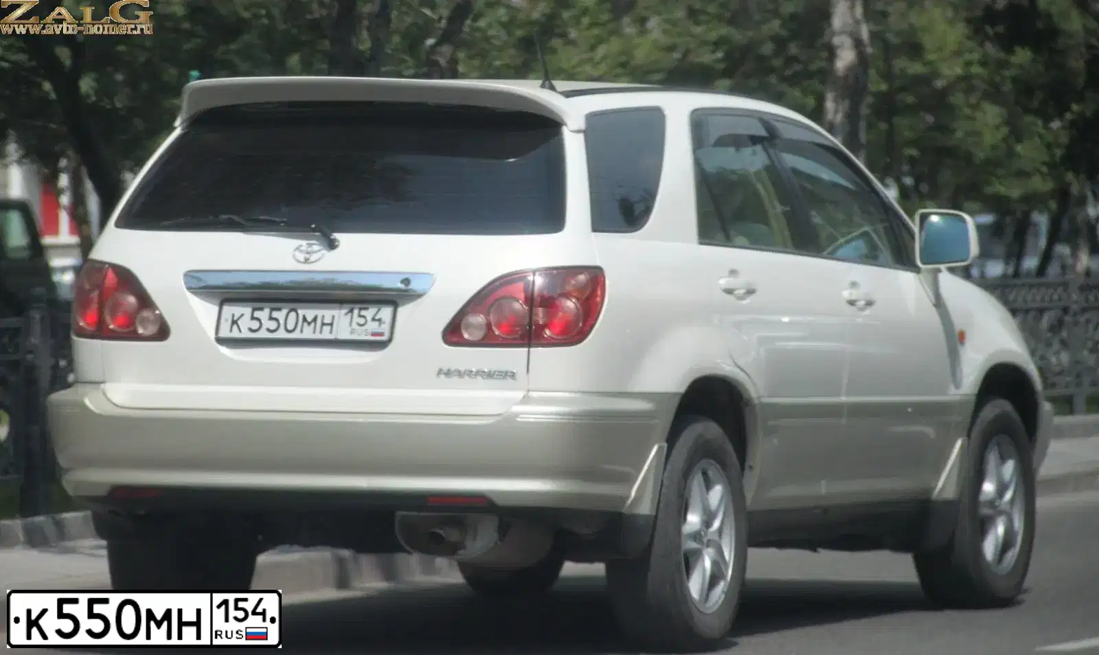 Фото автомобиля ТОЙОТА TOYOTA KLUGER, 2001 — госномер Н934СЕ154