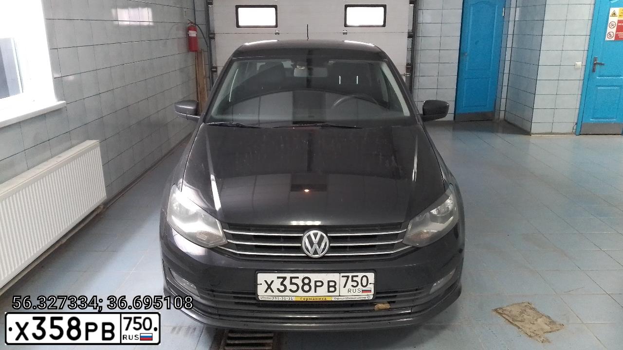 Фото автомобиля VOLKSWAGEN POLO, 2017 — госномер Х358РВ750. Цвет: ЧЕРНЫЙ