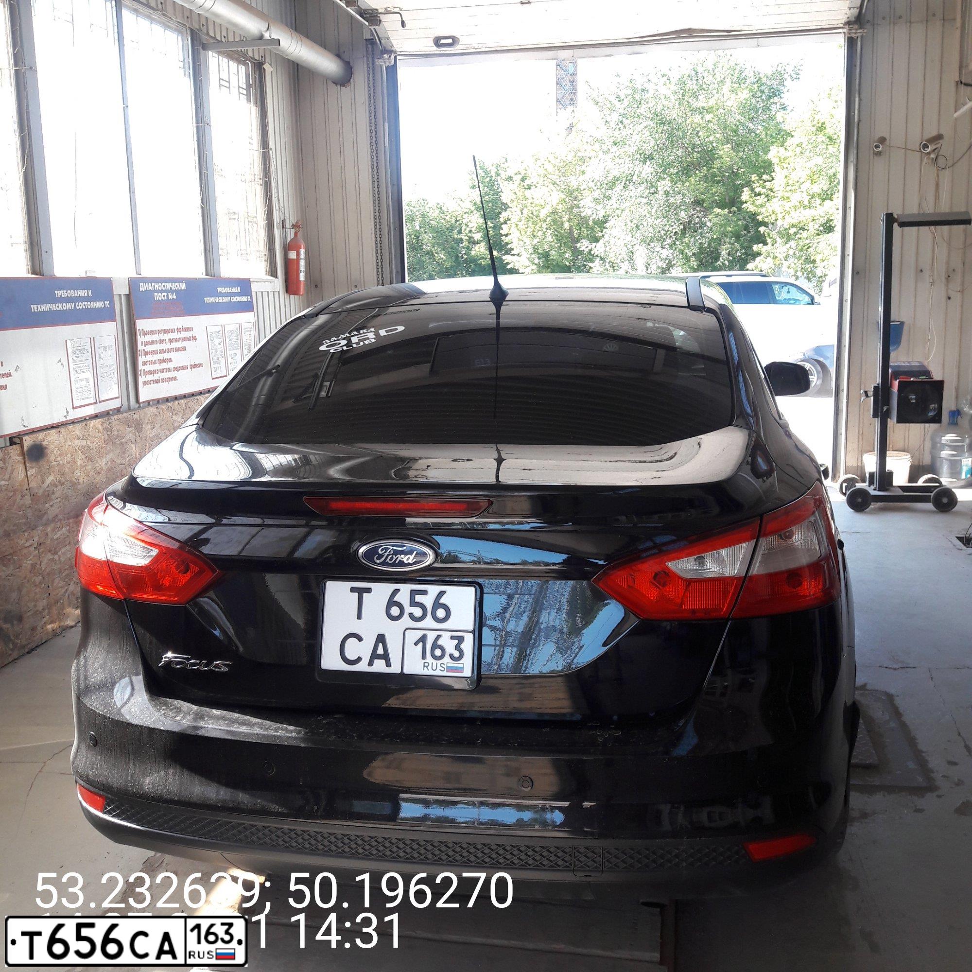 Фото автомобиля FORD FOCUS, 2013 — госномер Т656СА163. Цвет: ЧЕРНЫЙ
