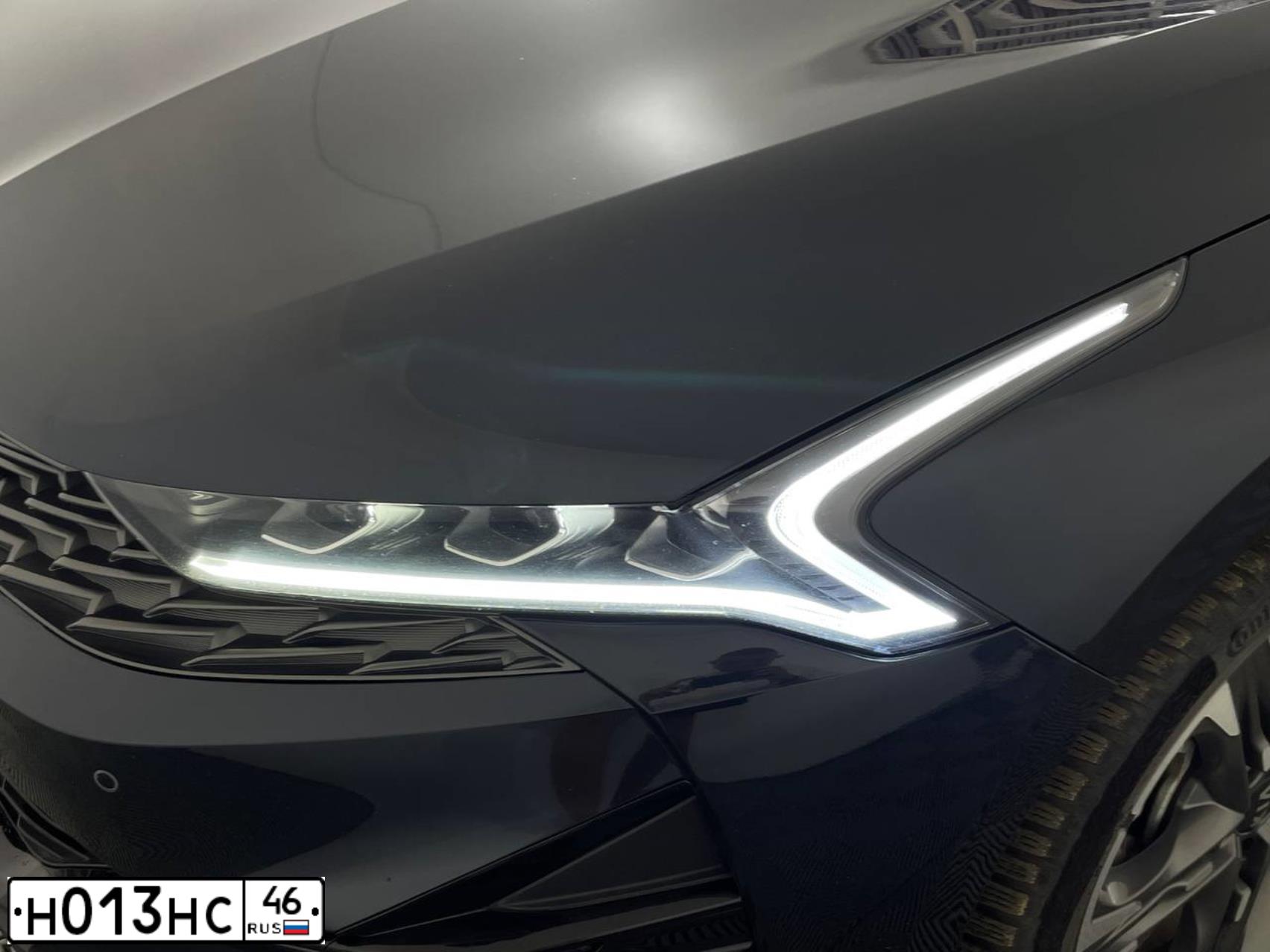 Фото автомобиля KIA SOUL, 2015 — госномер О583РВ46. Цвет: Красный