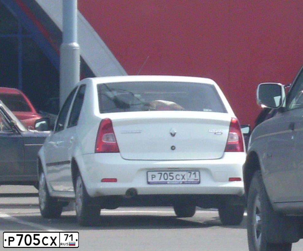 Фото автомобиля RENAULT LOGAN, 2013 — госномер Т230АХ40. Цвет: Белый