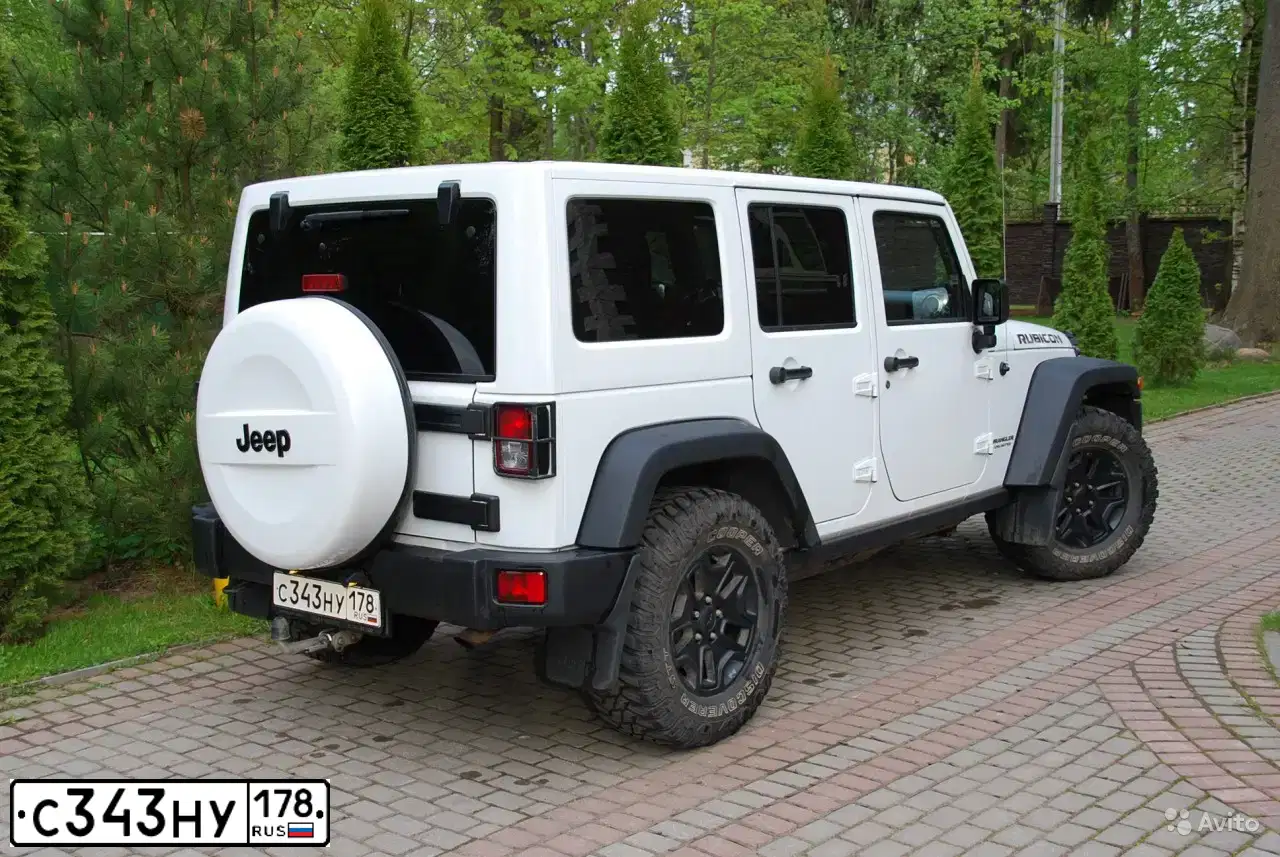 Фото автомобиля JEEP WRANGLER, 2014 — госномер С343НУ178. Цвет: Белый