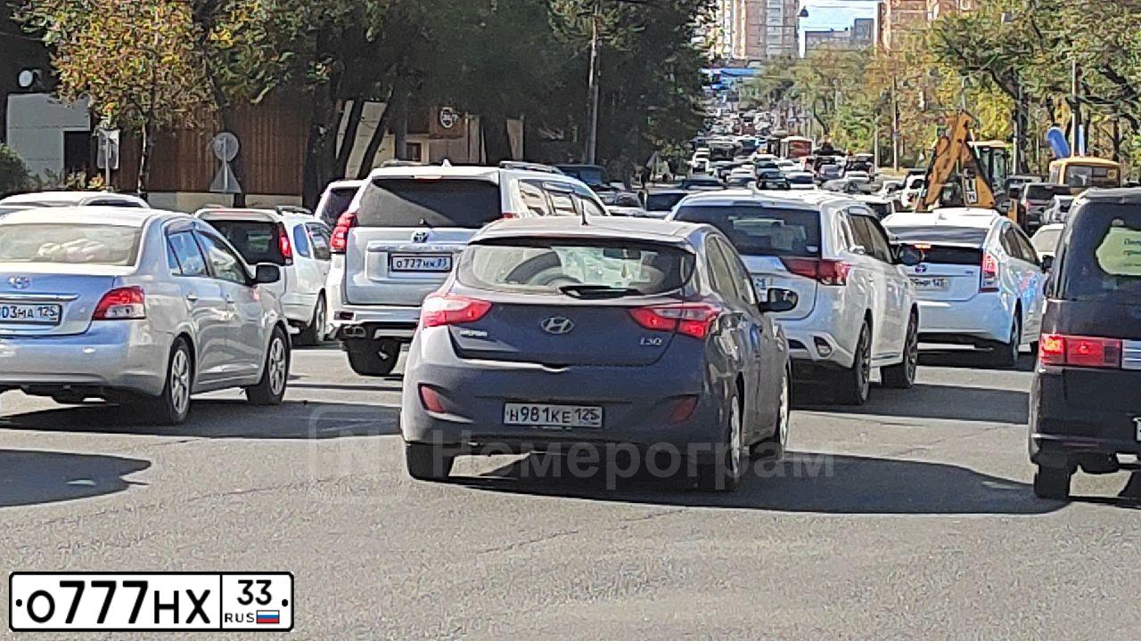 Фото автомобиля LEXUS GX, 2014 — госномер К005СС33. Цвет: Белый