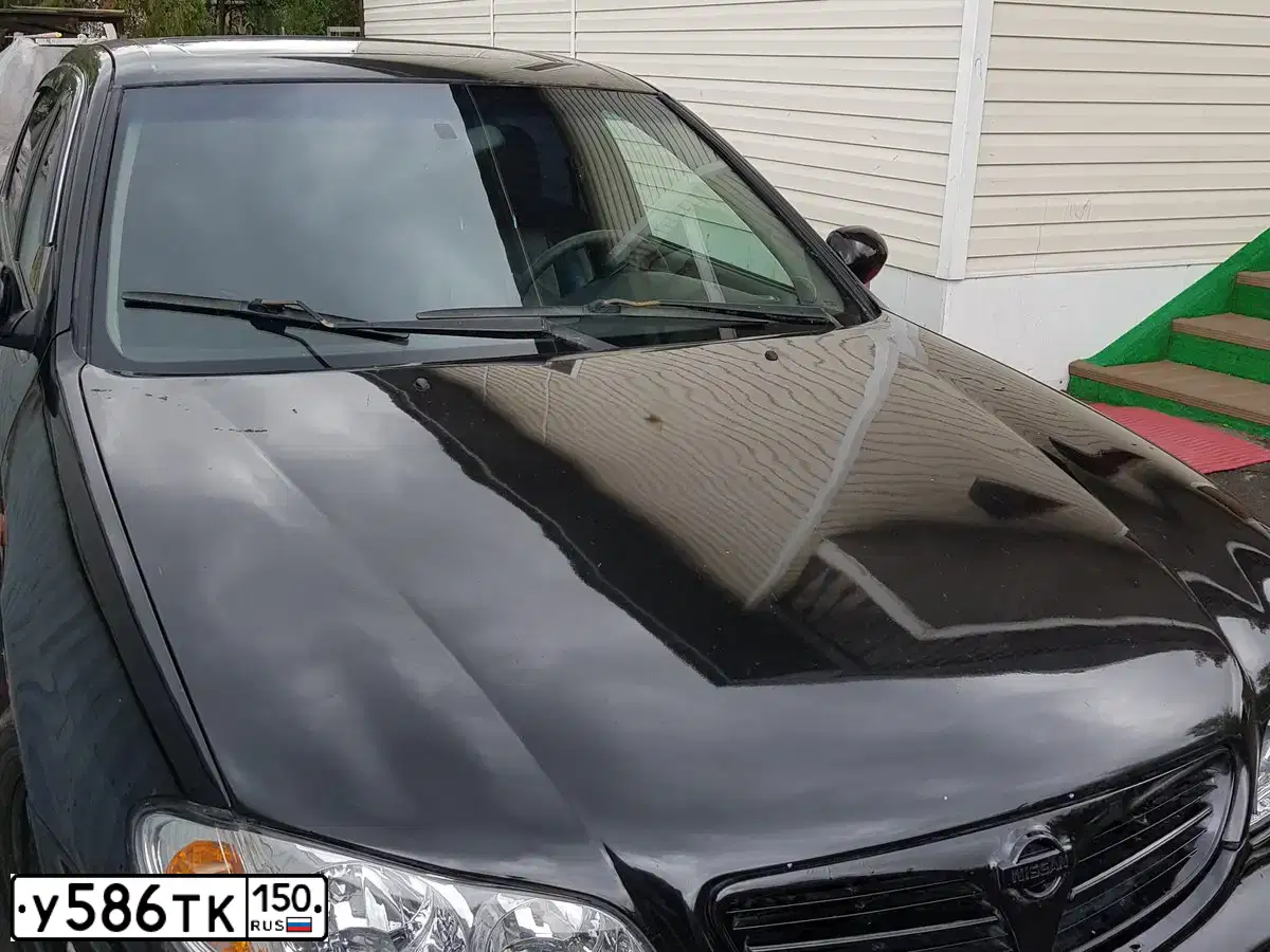 Фото автомобиля NISSAN MAXIMA, 2002 — госномер Н400ЕУ64. Цвет: ЧЕРНЫЙ