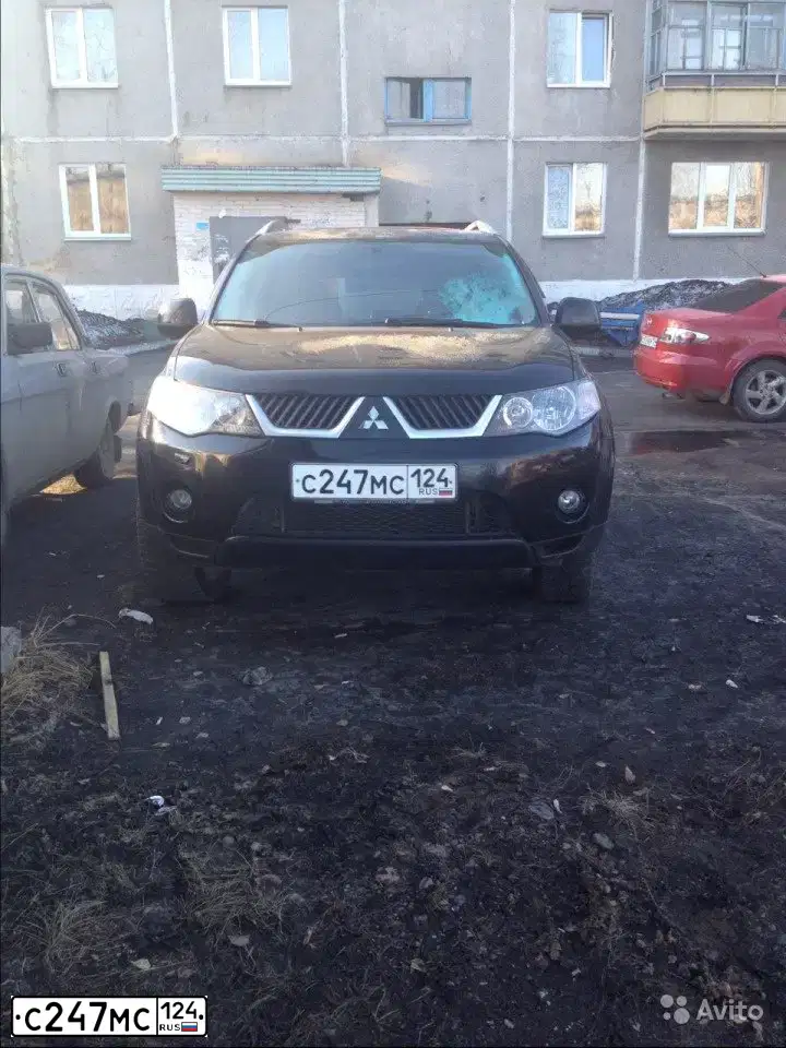 Фото автомобиля MITSUBISHI OUTLANDER, 2007 — госномер О356ОН33. Цвет: ЧЕРНЫЙ
