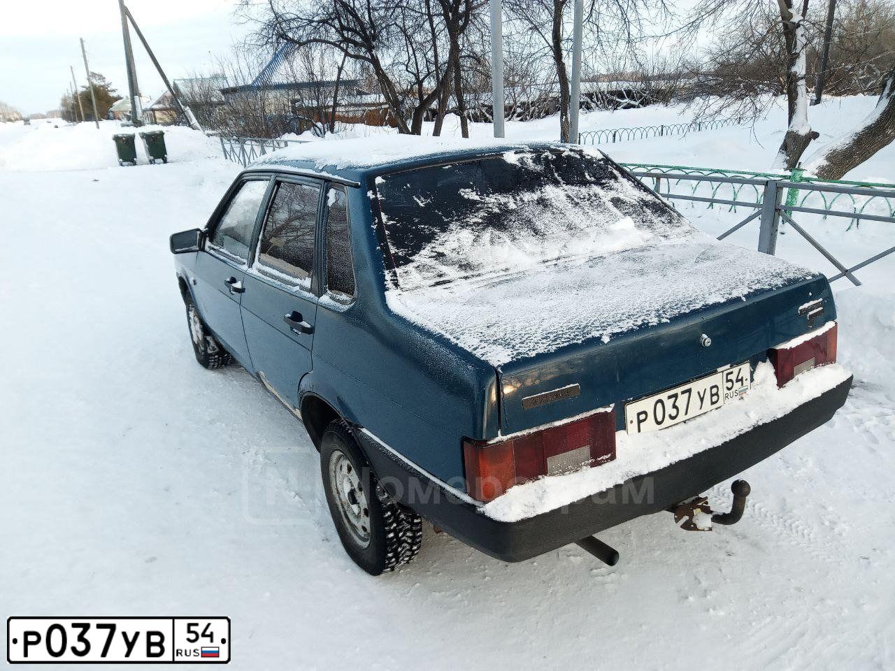 Фото автомобиля LADA 2106, 2000 — госномер Р037УВ54. Цвет: ФИОЛЕТОВЫЙ