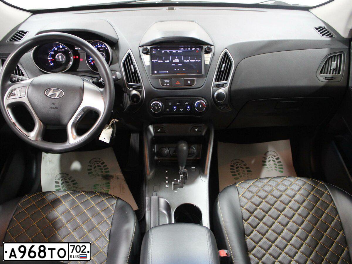 Фото автомобиля HYUNDAI IX35, 2014 — госномер А968ТО702. Цвет: Белый