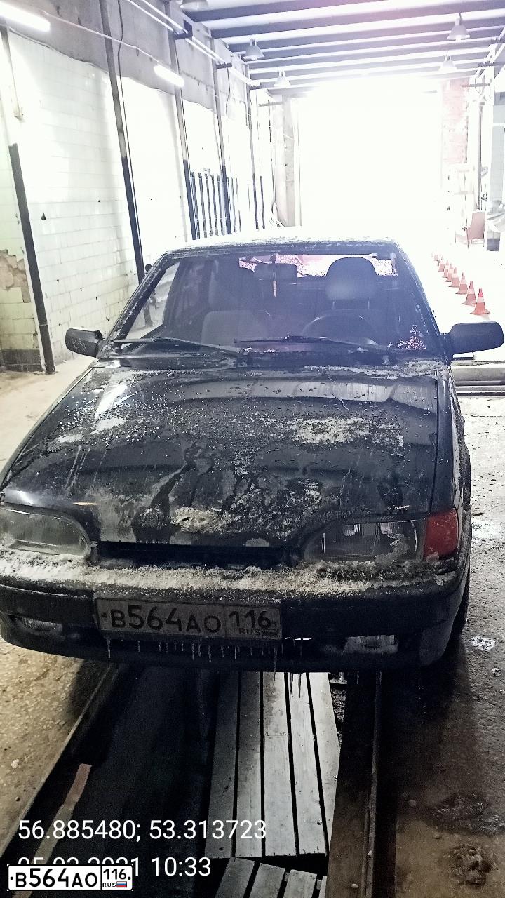 Фото автомобиля LADA 2114, 2009 — госномер Е182ВУ18