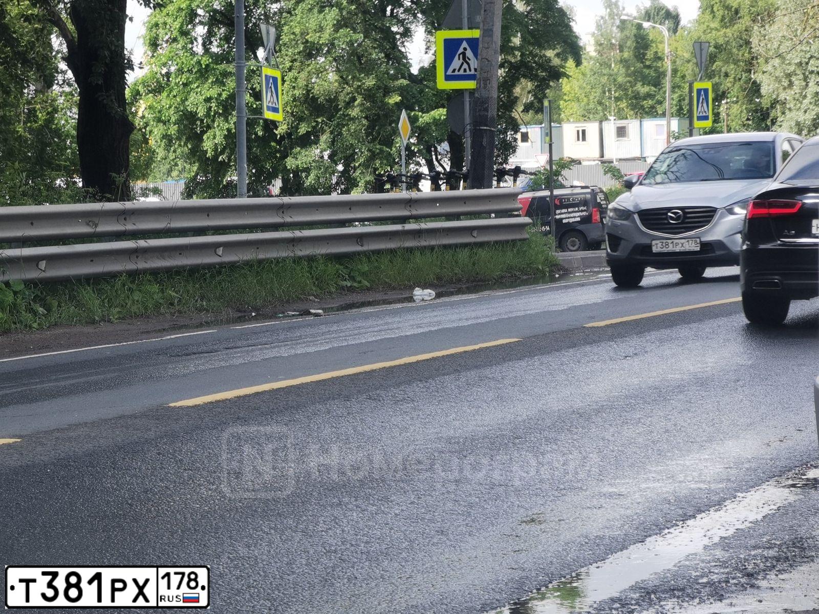 Фото автомобиля MAZDA CX-5, 2015 — госномер Т381РХ178. Цвет: Серый