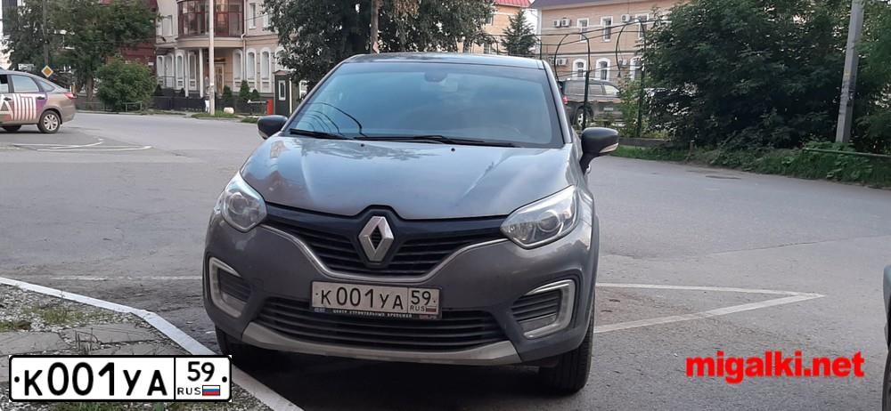 Фото автомобиля RENAULT KAPTUR, 2017 — госномер О752ТК159. Цвет: ТЕМНО СЕРЫЙ
