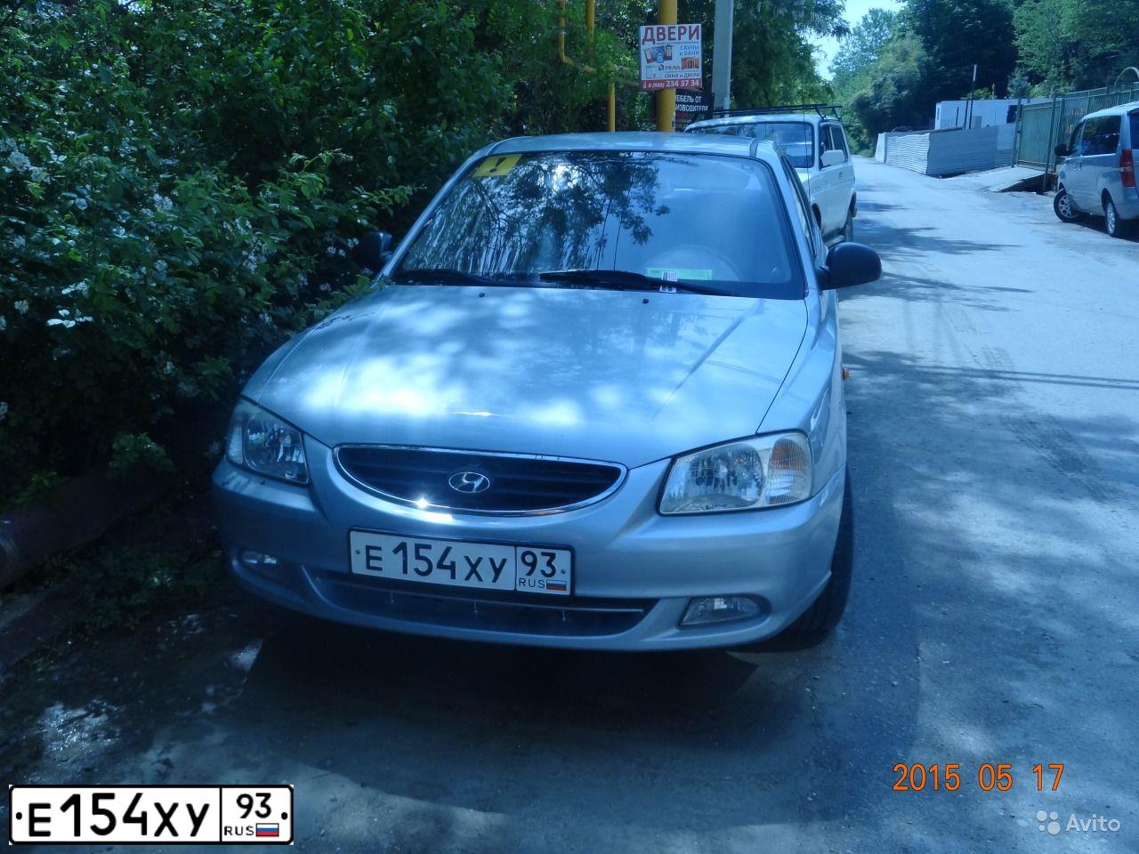 Фото автомобиля TAGAZ ACCENT, 2007 — госномер Е154ХУ93. Цвет: Серебристый