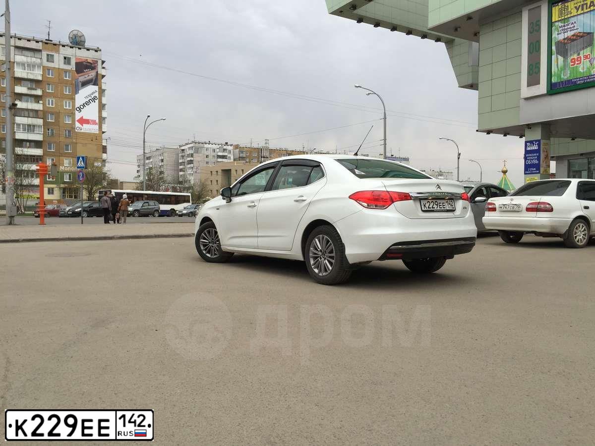 Фото автомобиля CITROEN C4, 2014 — госномер К229ЕЕ142. Цвет: Белый