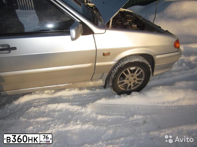 Фото автомобиля LADA 2115 SAMARA, 2005 — госномер В360НК76. Цвет: СЕРЕБРИСТЫЙ