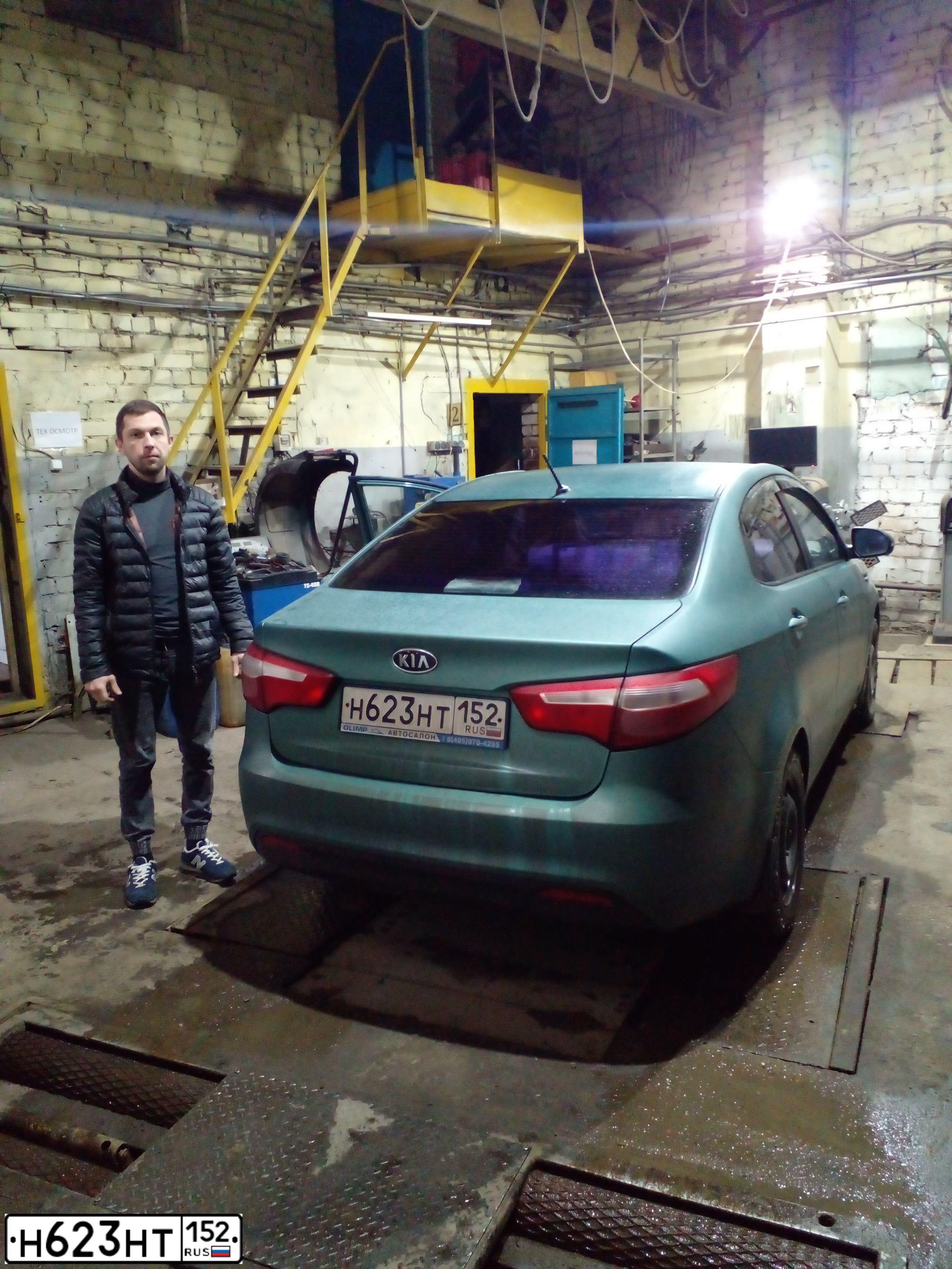 Фото автомобиля KIA RIO, 2011 — госномер Н623НТ152. Цвет: СВЕТЛО-ЗЕЛЕНЫЙ