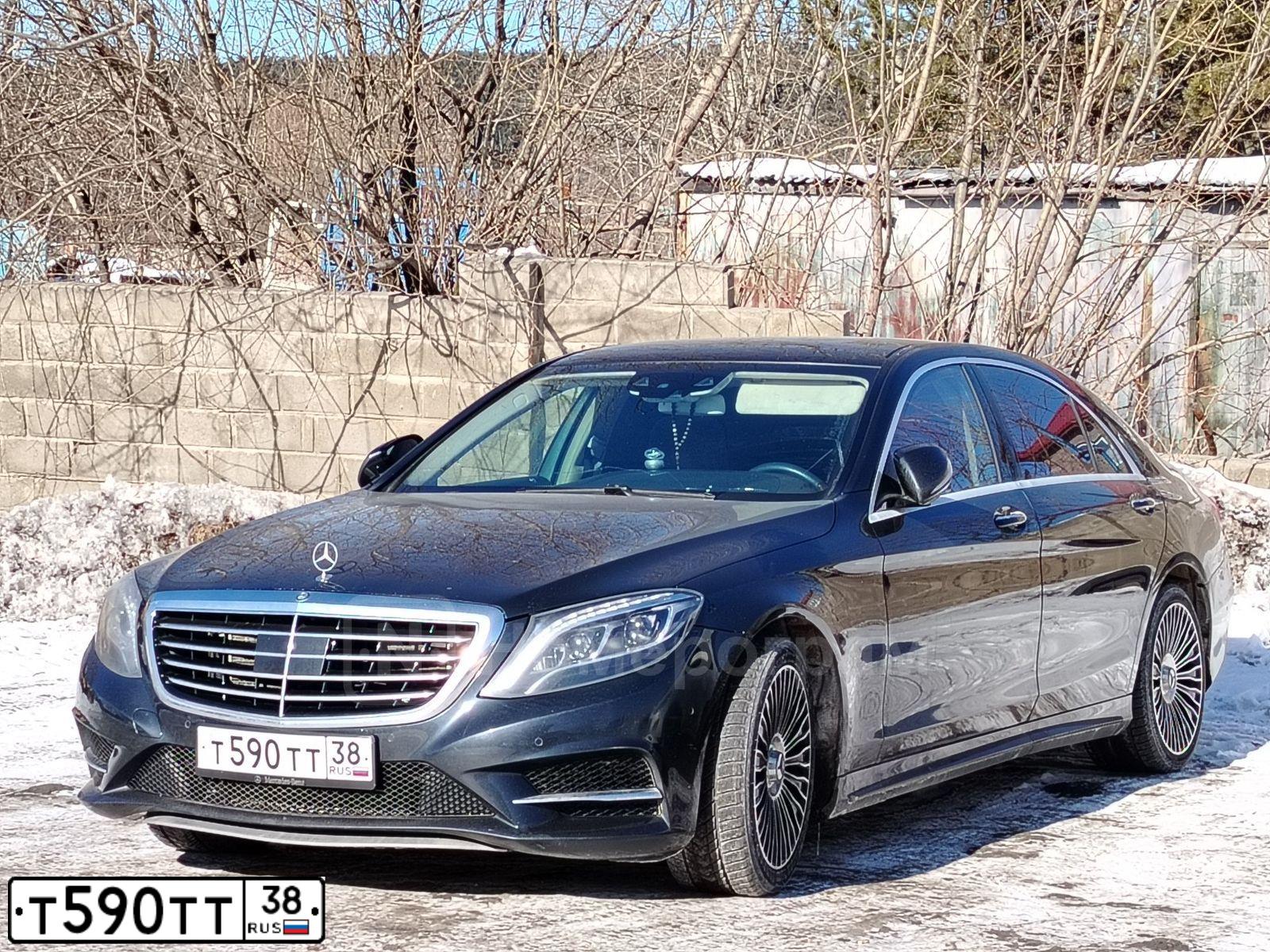 Фото автомобиля HYUNDAI GRACE, 1999 — госномер Т590ТТ38. Цвет: СЕРО-ЗЕЛЕНЫЙ