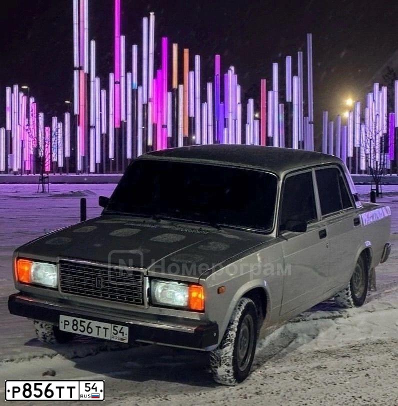 Фото автомобиля LADA 2107, 2010 — госномер Р856ТТ54. Цвет: СВЕТЛО СЕРЕБРИСТЫЙ МЕТАЛЛ