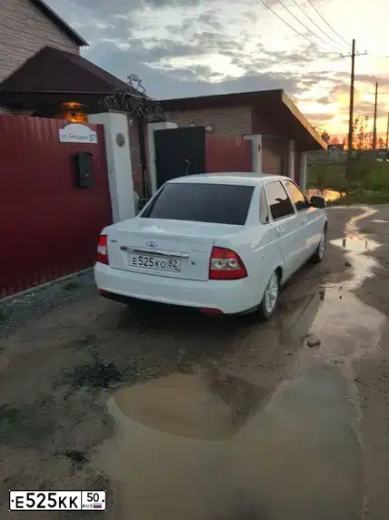 Фото автомобиля VAZ ВАЗ21093, 1993 — госномер Е525КК50. Цвет: КРАСНЫЙ