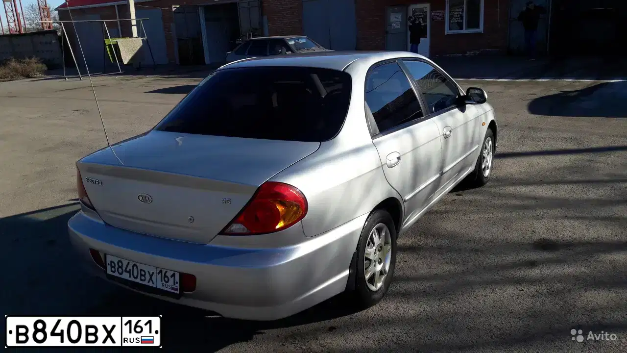 Фото автомобиля KIA SPECTRA, 2007 — госномер В840ВХ161. Цвет: АЛМАЗ.СЕРЕБРО.(БЕЛЫЙ)