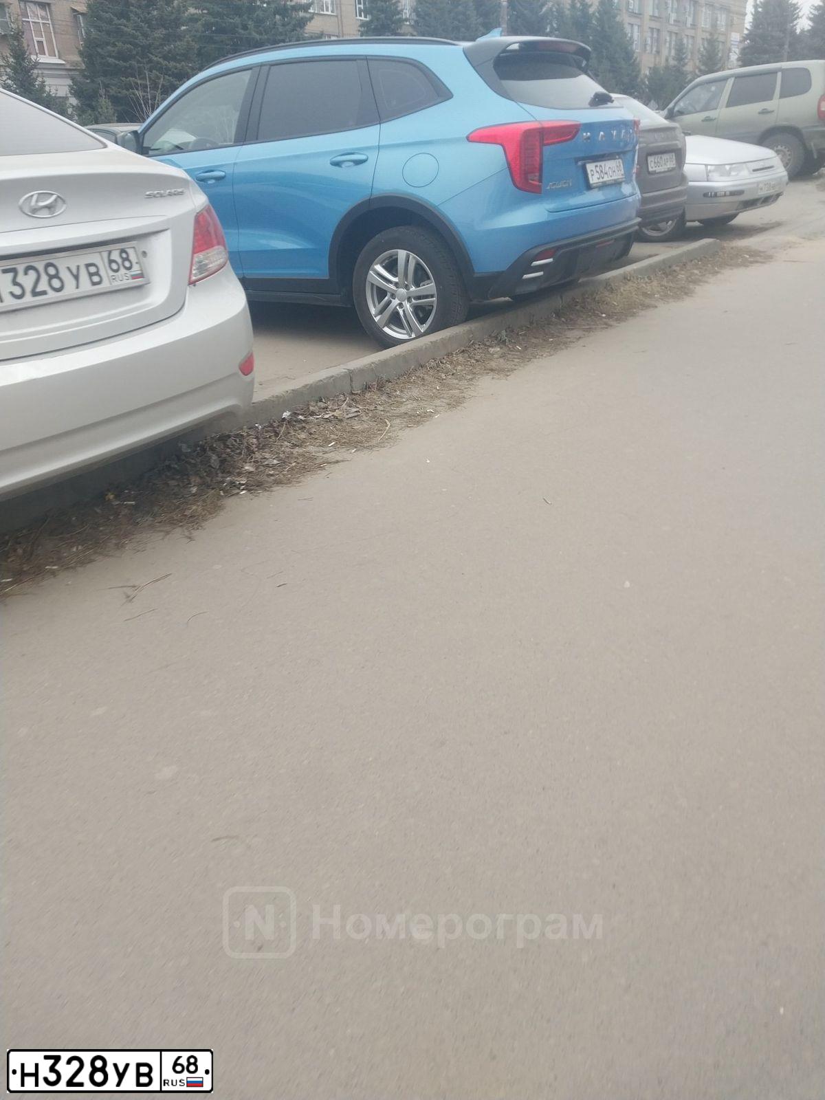 Фото автомобиля HYUNDAI SOLARIS, 2011 — госномер Н328УВ68. Цвет: СЕРЕБРИСТЫЙ