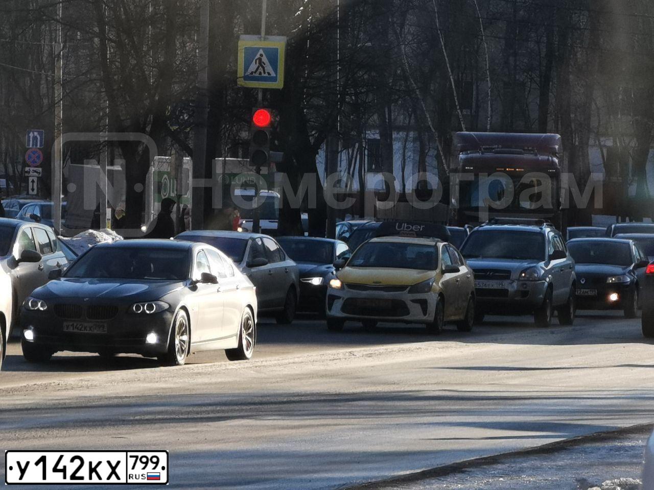 Фото автомобиля BMW 523I, 2010 — госномер К132ХС763